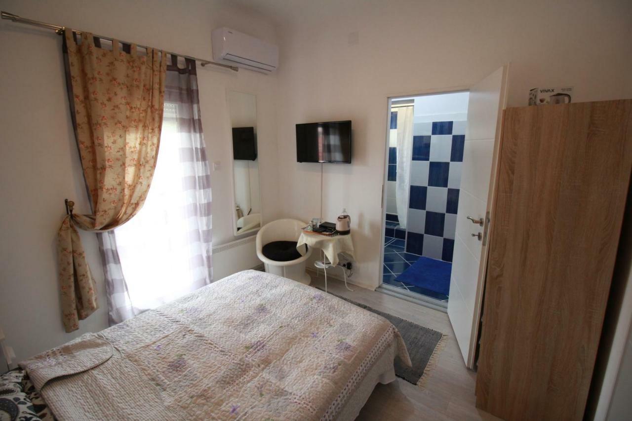 Rooms & Apartment Tea Zagreb Exterior foto