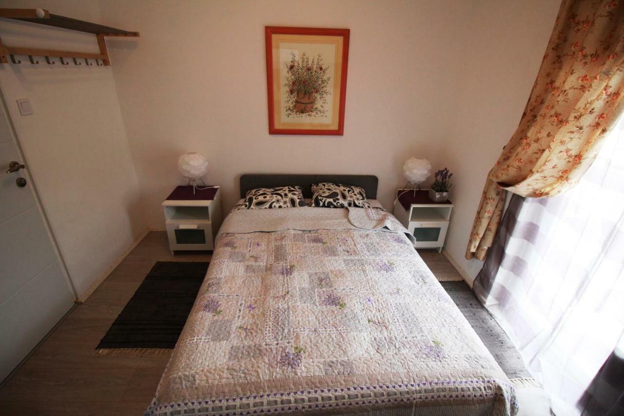 Rooms & Apartment Tea Zagreb Exterior foto